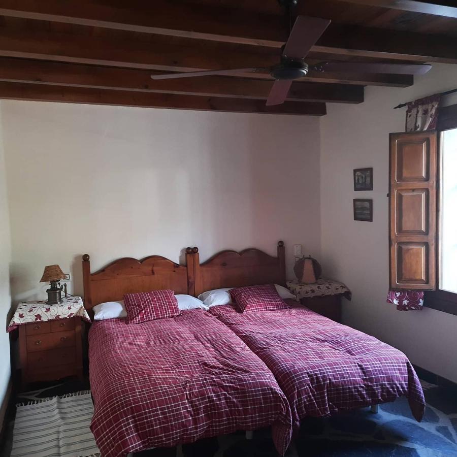 Palacio Viejo De Las Corchuelas Torrejón el Rubio Exteriér fotografie